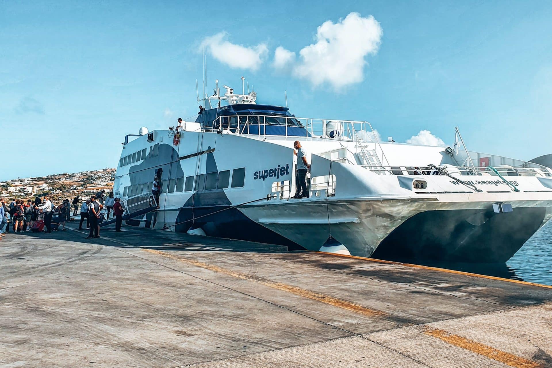 A ferry to Milos