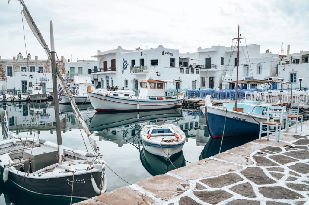 Visiting Naoussa is one of the best things to do in Paros | Ein Besuch in Naoussa darf im Paros Urlaub nicht fehlen