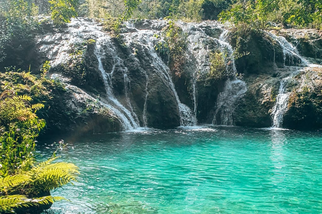 Don't miss Semuc Champey on your Guatemala itinerary / Semuc Champey solltest du beim Guatemala Backpacking nicht verpassen