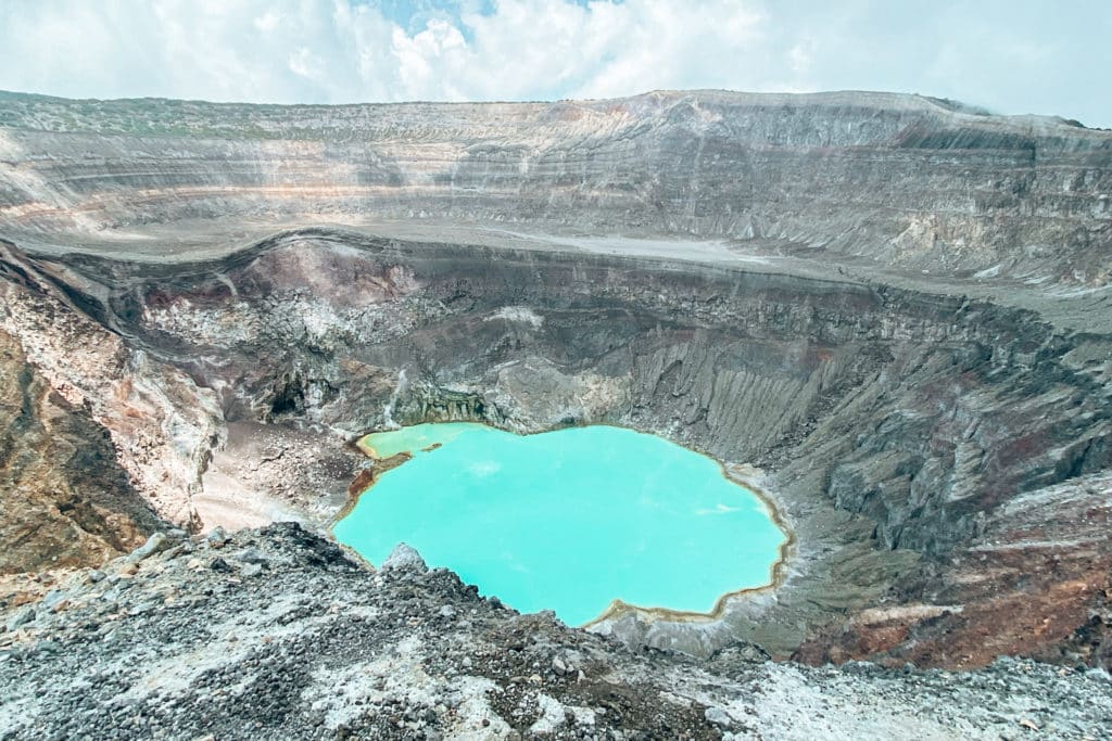Santa Ana Volcano is a major highlight when backpacking El Salvador / Santa Ana Volcano ist eine der top Sehenswürdigkeiten in El Salvador