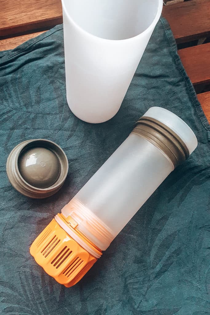 Drying process for the Grayl water purifier review / Trocknungsprozess für den Filterflasche Test