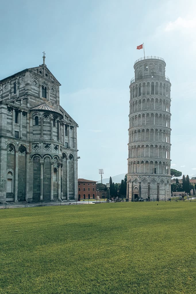 Tuscany-road-trip-jillonjourney (17) Pisa is a popular stop during a Tuscany road trip /Pisa gehört zu den beliebtesten Toskana Sehenswürdigkeiten
