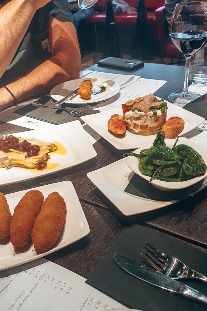 Madrid-highlights-hidden-gems (35) Tapas in Madrid / Madrid Geheimtipps helfen um die besten Tapas in Madrid zu finden