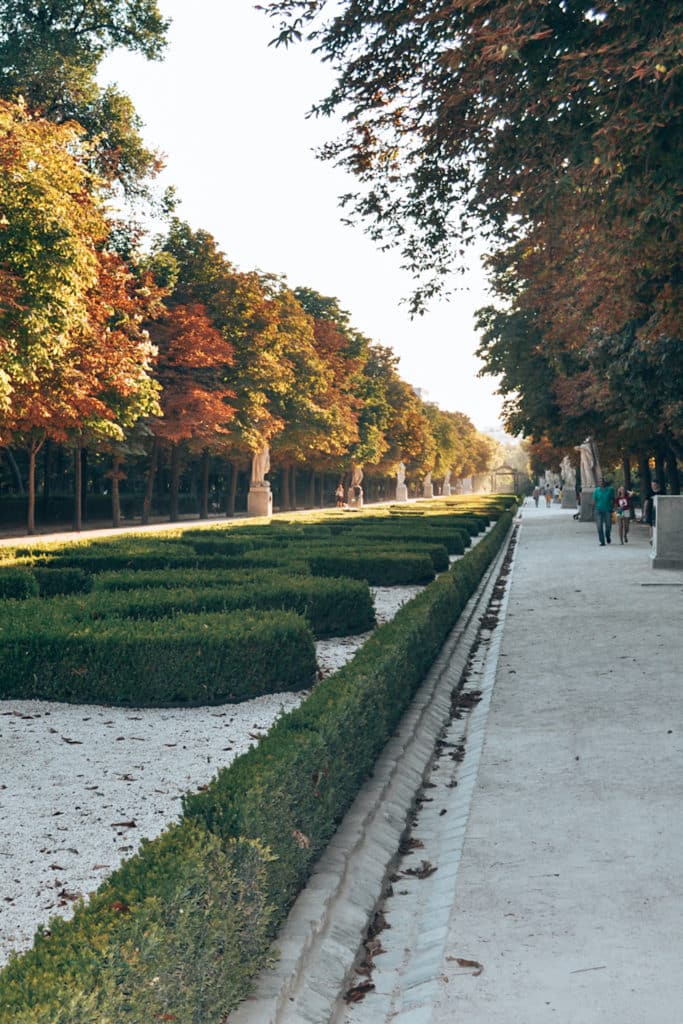 Madrid-highlights-parks Parque El Retiro in Madrid