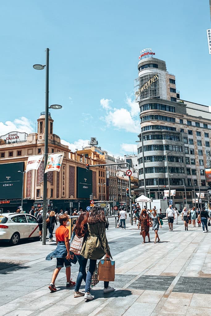 Madrid-highlights Gran Vía is one of the most famous highlights in Madrid