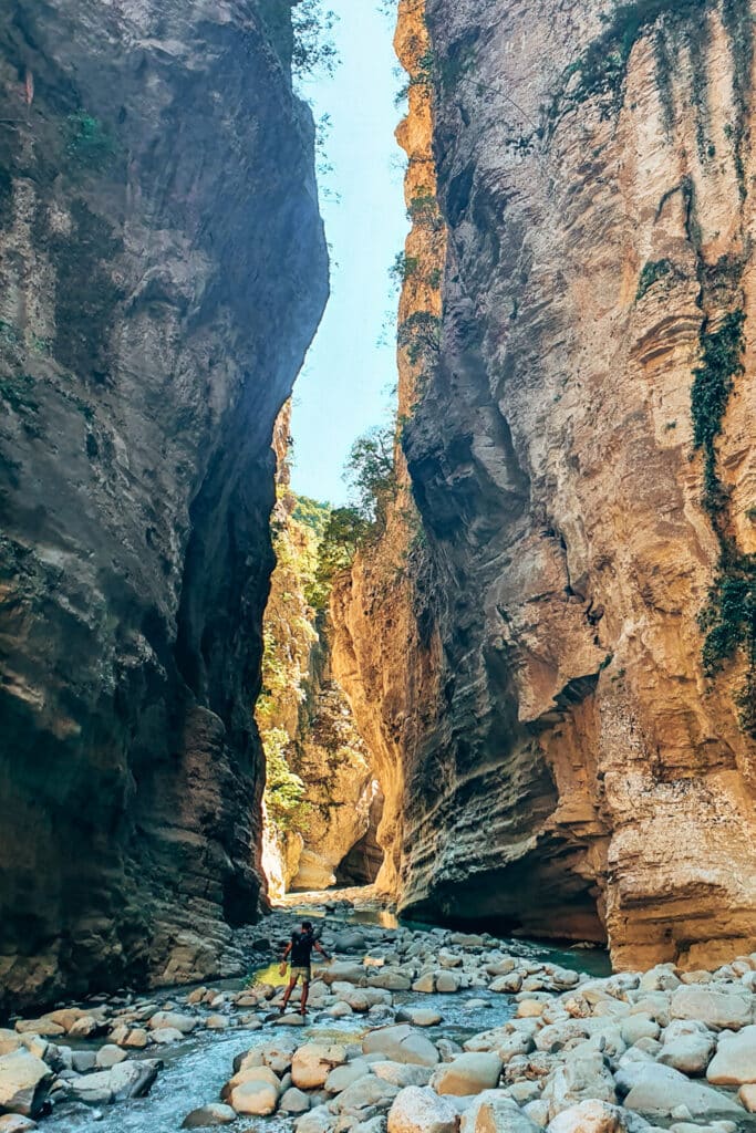 Albania_itinerary_jillonjourney (28) Der Lengarica Canyon darf auf keinem Albanien Roadtrip fehlen