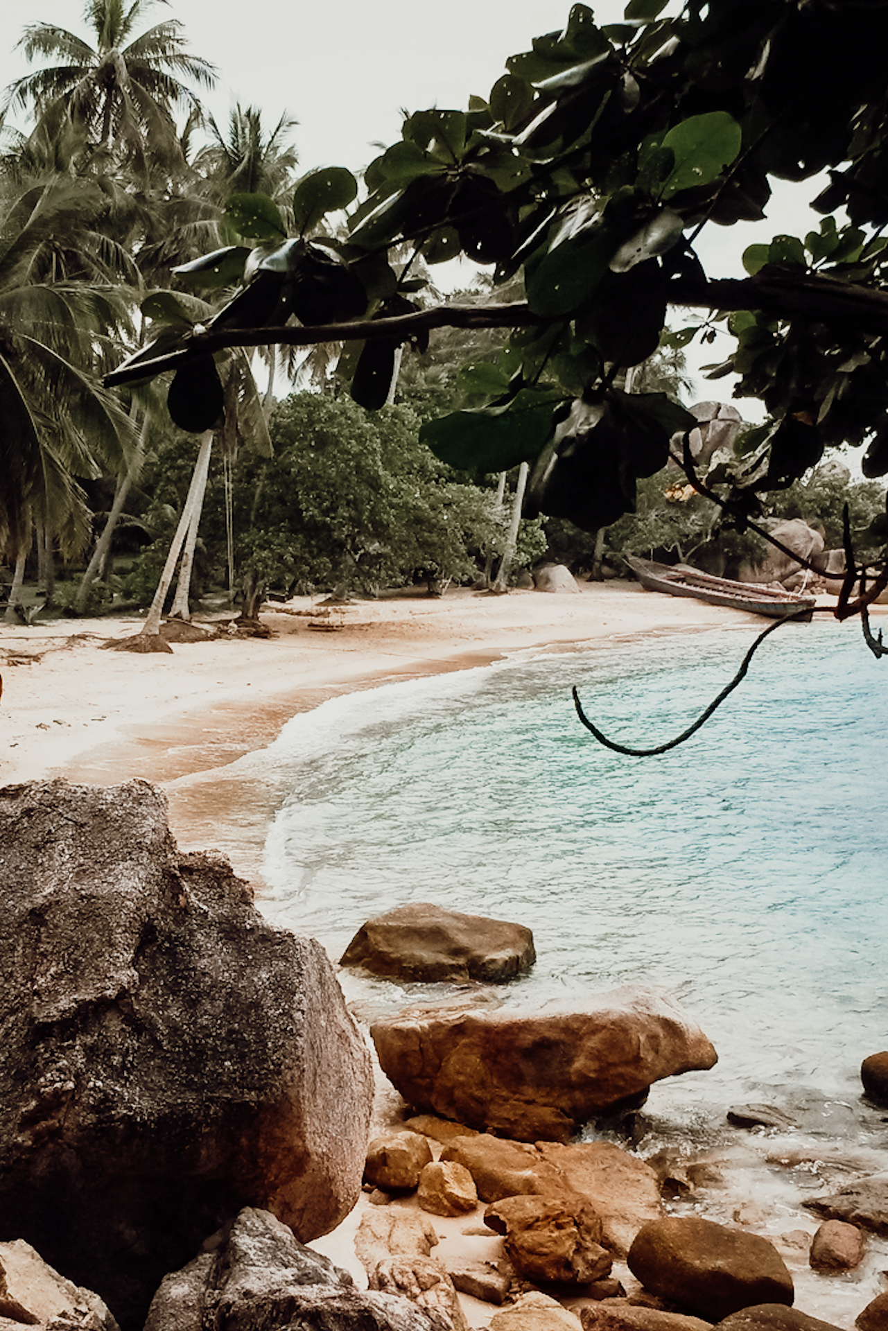 Koh Lipe beaches are a unique experience when backpacking in Thailand
