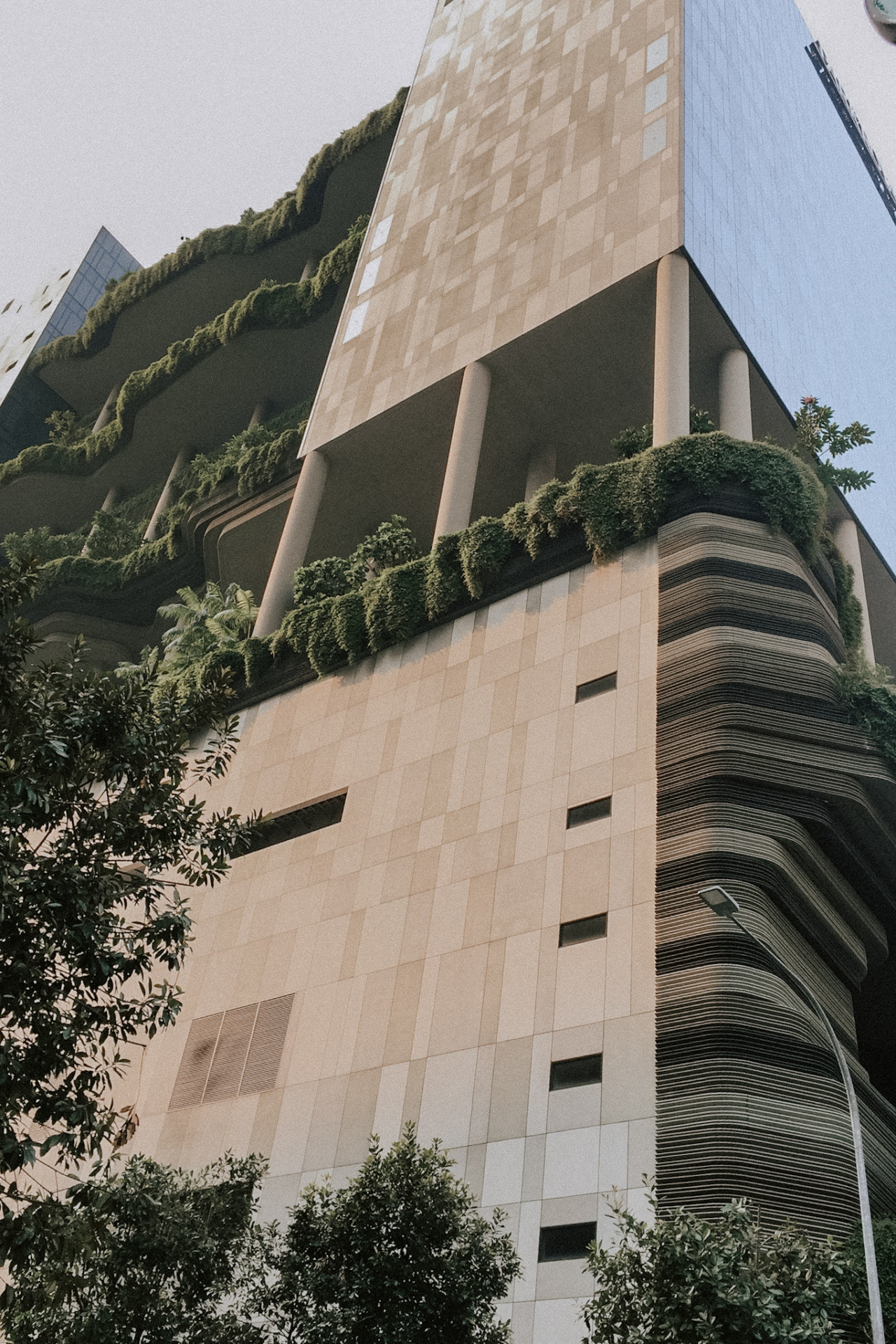 Green buildings in Singapore / Grüne Gebäude in Singapur