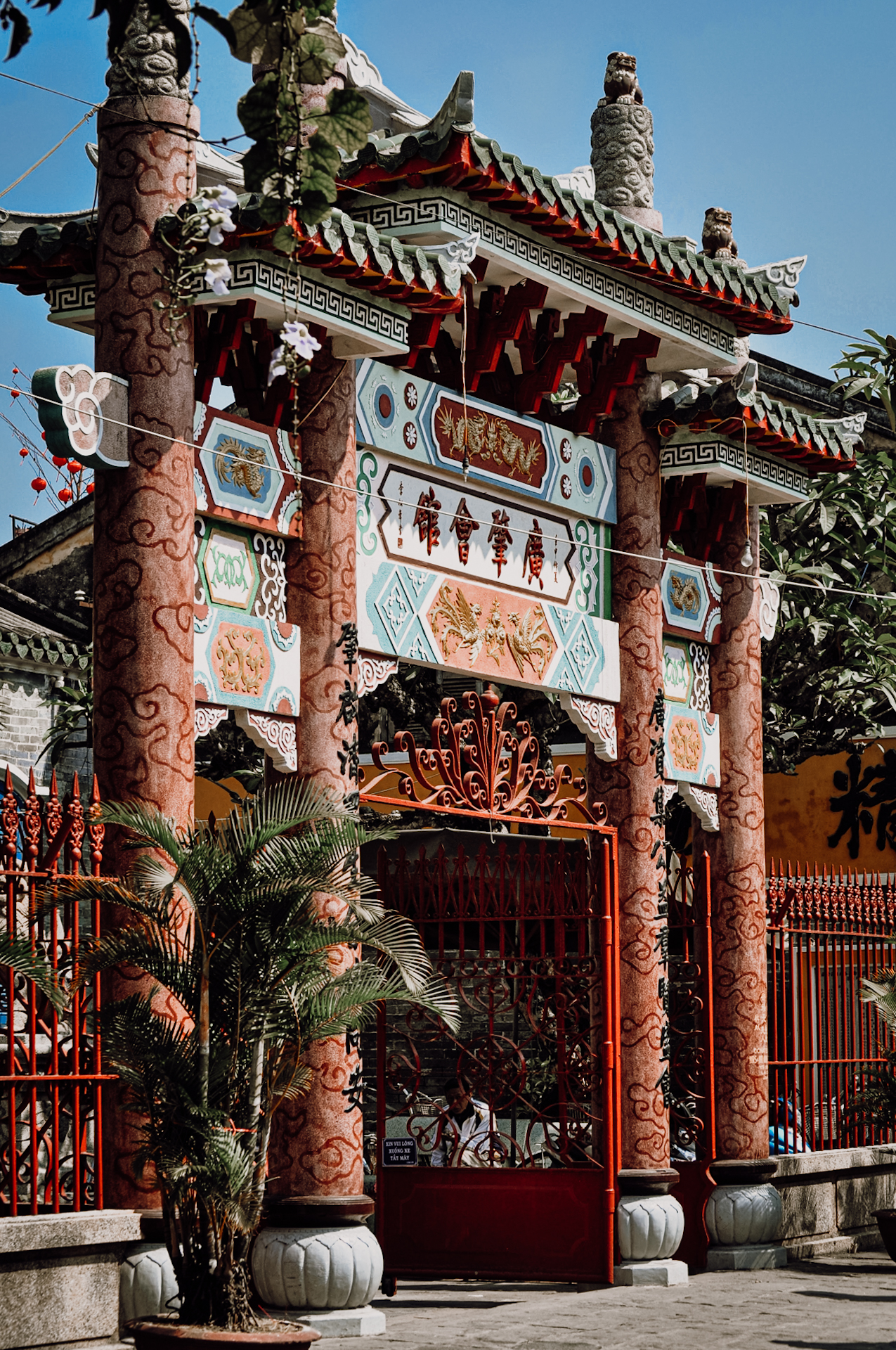 Ancient town Hue,a nice stop on your Vietnam itinerary / Alte Hauptstadt Hue, ein schöner Zwischenstopp auf einer Backpacking Vietnam Route