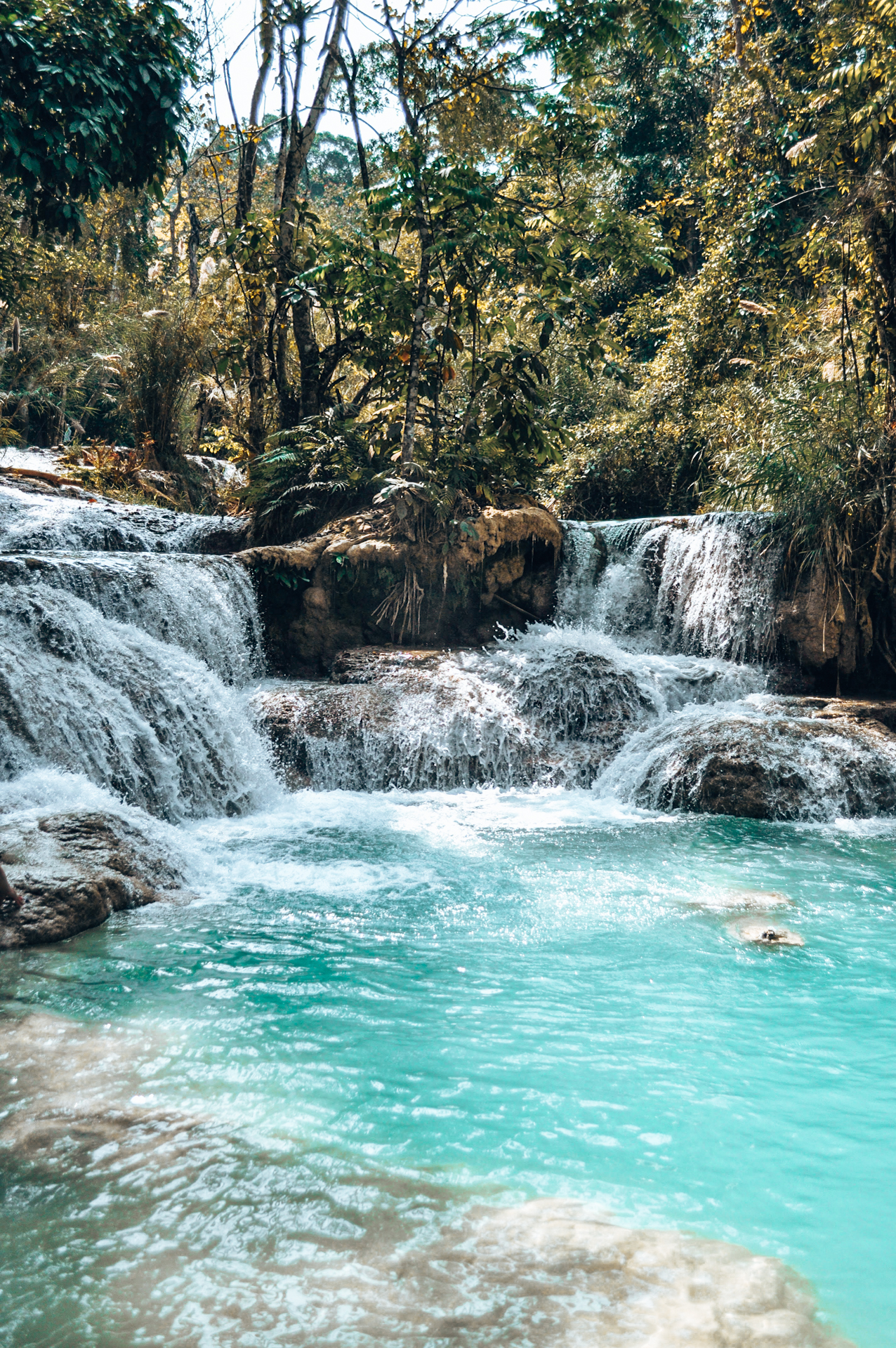 Kuang Si Waterfalls, a popular thing to do in Laos / Kuang Si Wasserfälle, eine wunderschöne Sehenswürdigkeit in Laos