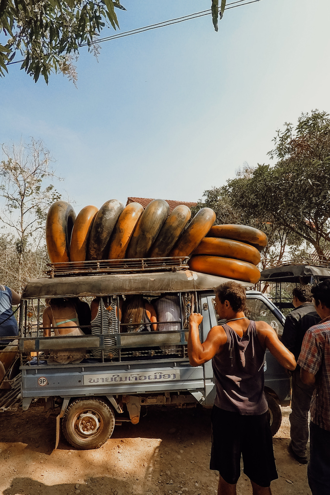 Tubing in Vang Vieng on my Laos itinerary / Tubing in Luang Prabang beim Backpacking in Laos