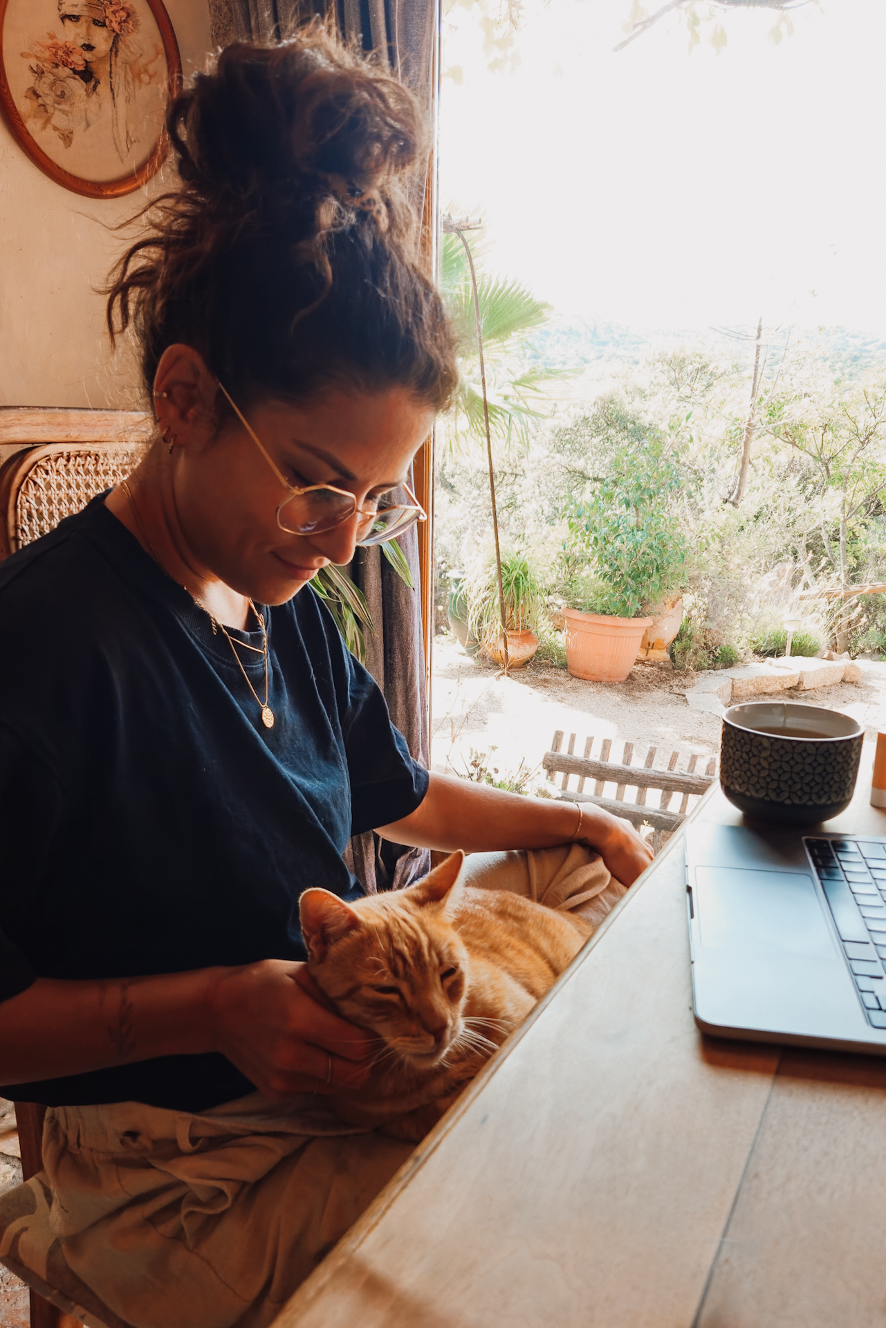 housesitting_jillonjourney_0925_103007 TrustedHousesitters review with a cat