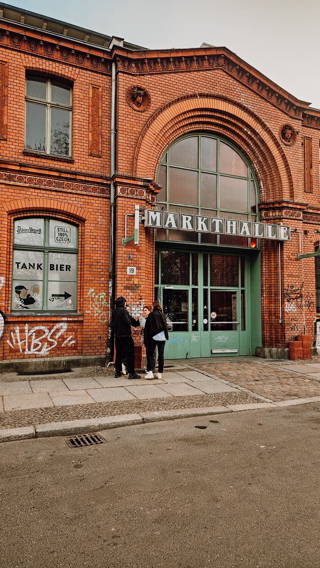 berlin_off_the_beaten_path_jillonjourney_250322_180452 Arminius market hall, full of alternative things to do in Berlin / Arminiusmarkthalle darf unter den Insider-Tipps in Berlin nicht fehlen