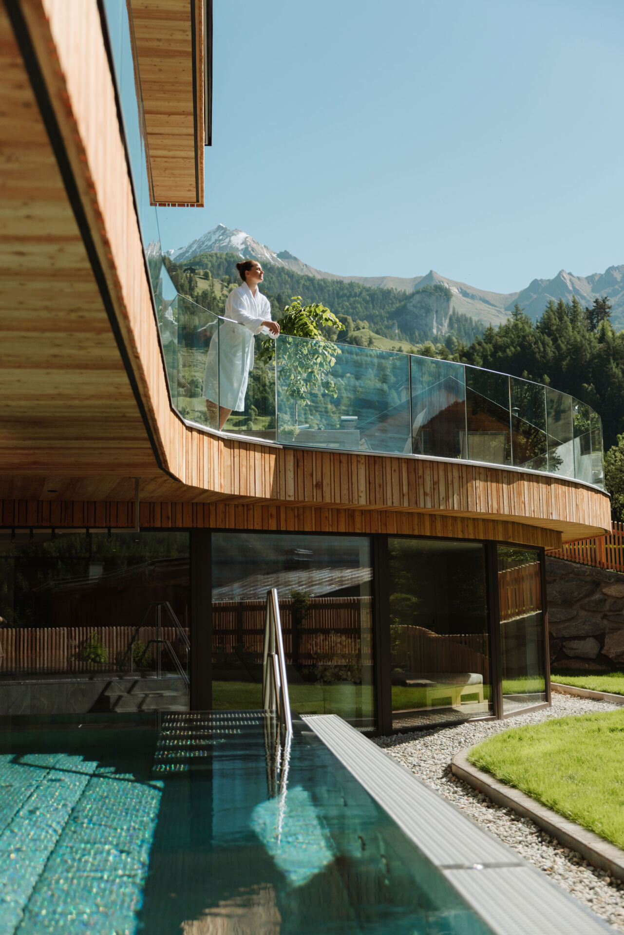 Beheizter Außenpool – (c) Elias Bachmann (4) Naturhotel Outside Pool