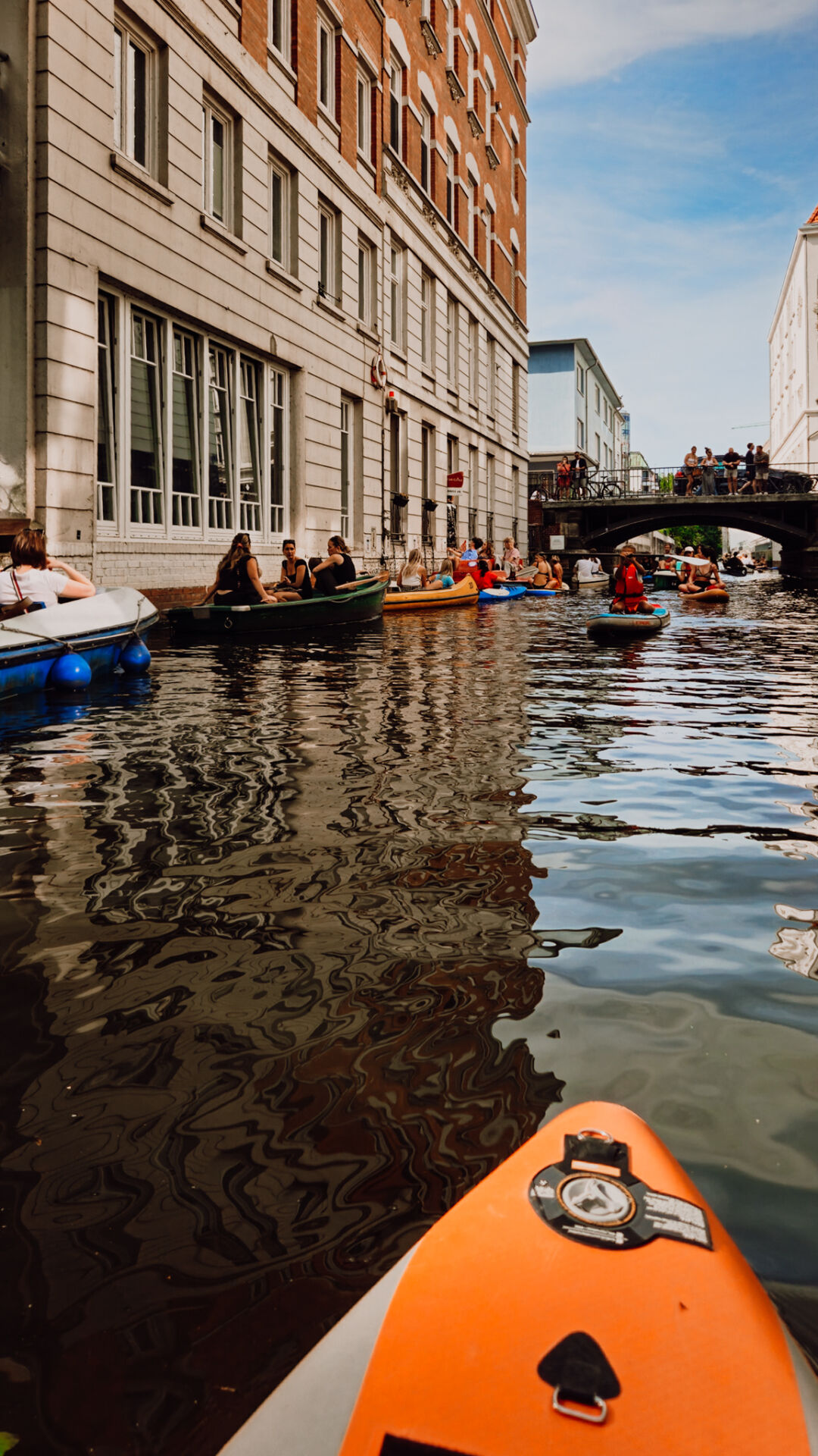 On the water in Winterhude, alternative things to do in Hamburg / Auf dem Wasser in Winterhude, ein Insider-Tipp in Hamburg