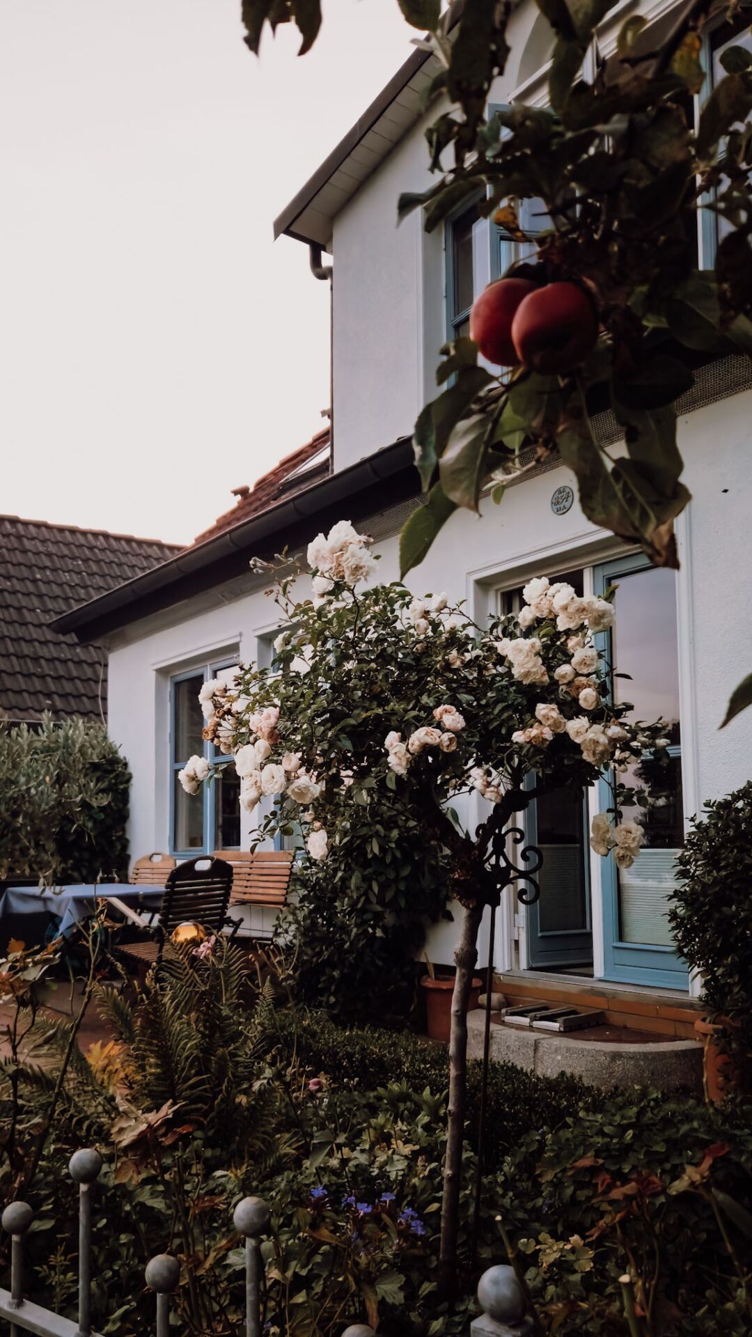 Blankenese, a must see when wanting to know what to do in Hamburg / Blankenese, ein Geheimtipp in Hamburg