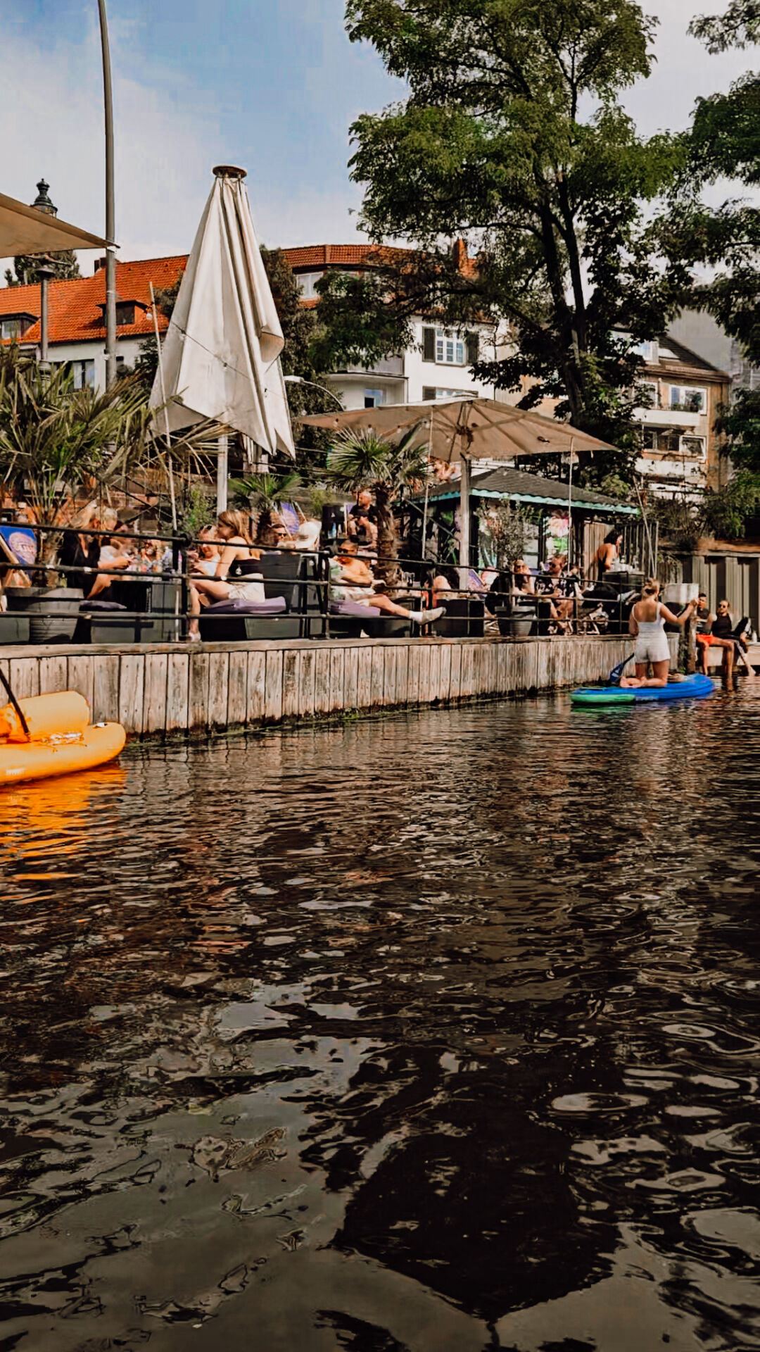 Monkey Beach, unique things to do in Hamburg / Monkey Beach darf unter den Insider-Tipps in Hamburg nicht fehlen