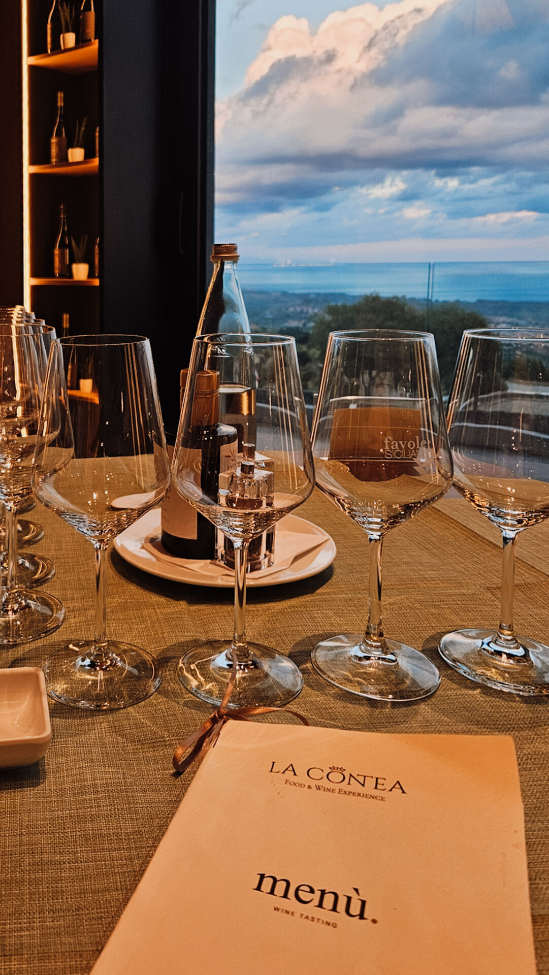 Wine tasting, Sicily travel guide / Weintasting, darf im Sizilien Reiseblog nicht fehlen